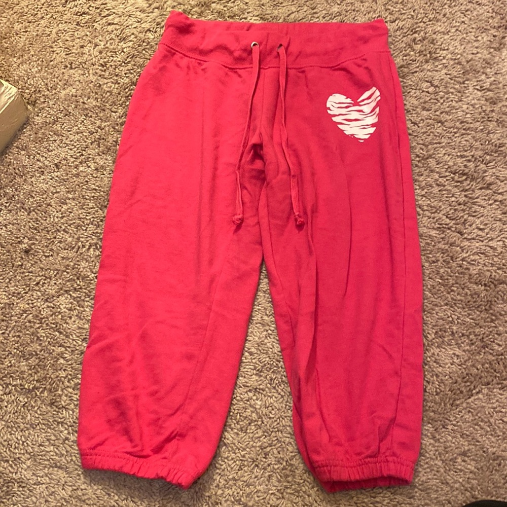 Capri pants